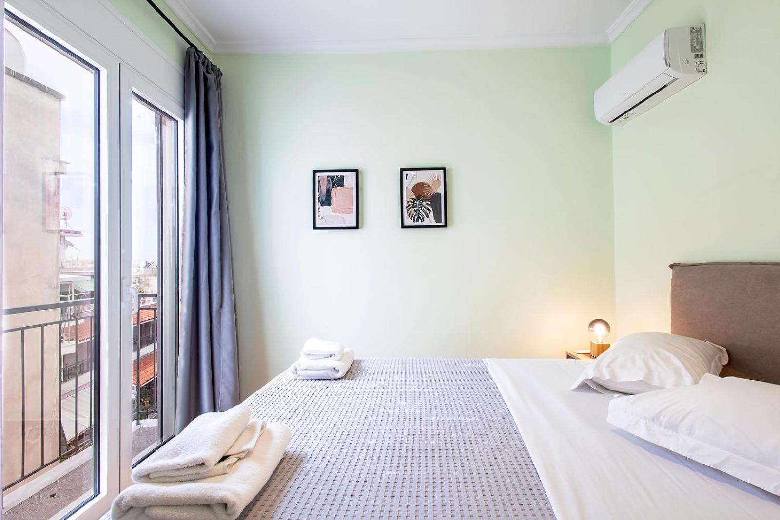 Aris123 By Smart Cozy Suites - Apartments In The Heart Of Athens - 5 Minutes From Metro - Available 24Hr Atenas Exterior foto