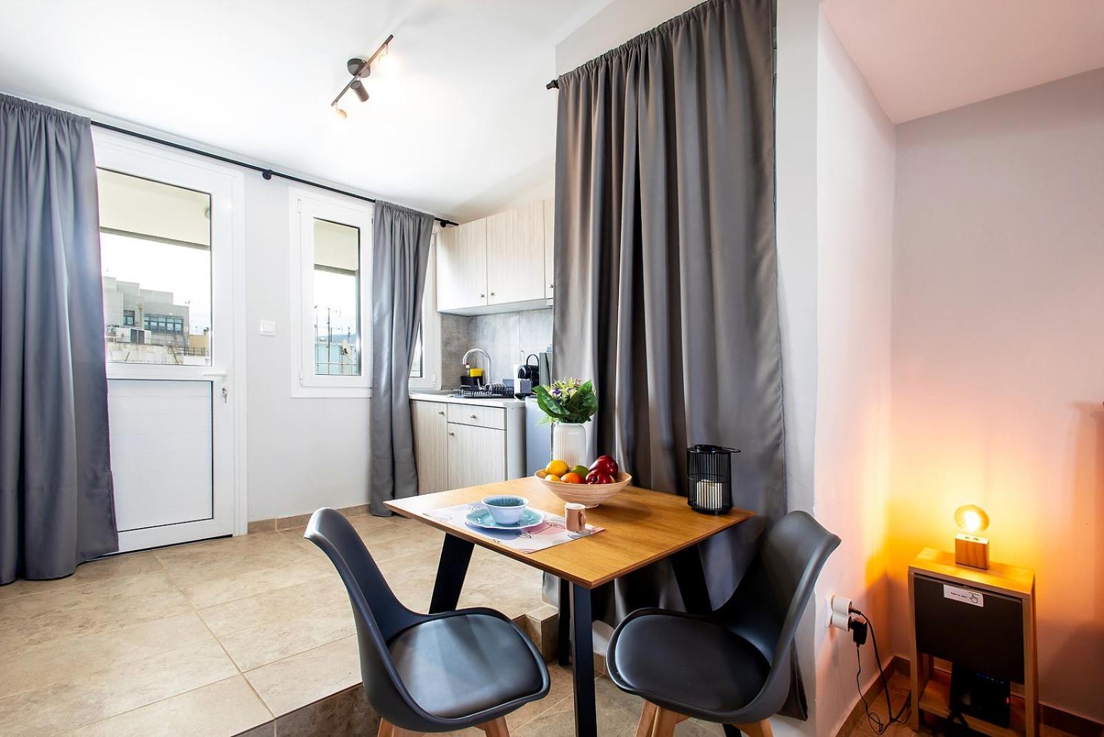 Aris123 By Smart Cozy Suites - Apartments In The Heart Of Athens - 5 Minutes From Metro - Available 24Hr Atenas Exterior foto
