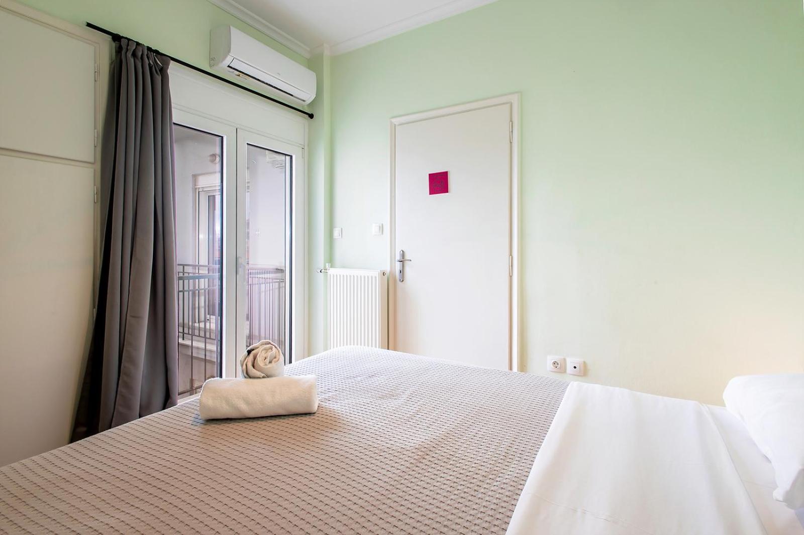 Aris123 By Smart Cozy Suites - Apartments In The Heart Of Athens - 5 Minutes From Metro - Available 24Hr Atenas Exterior foto