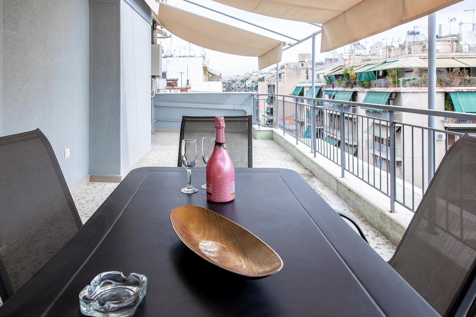 Aris123 By Smart Cozy Suites - Apartments In The Heart Of Athens - 5 Minutes From Metro - Available 24Hr Atenas Exterior foto