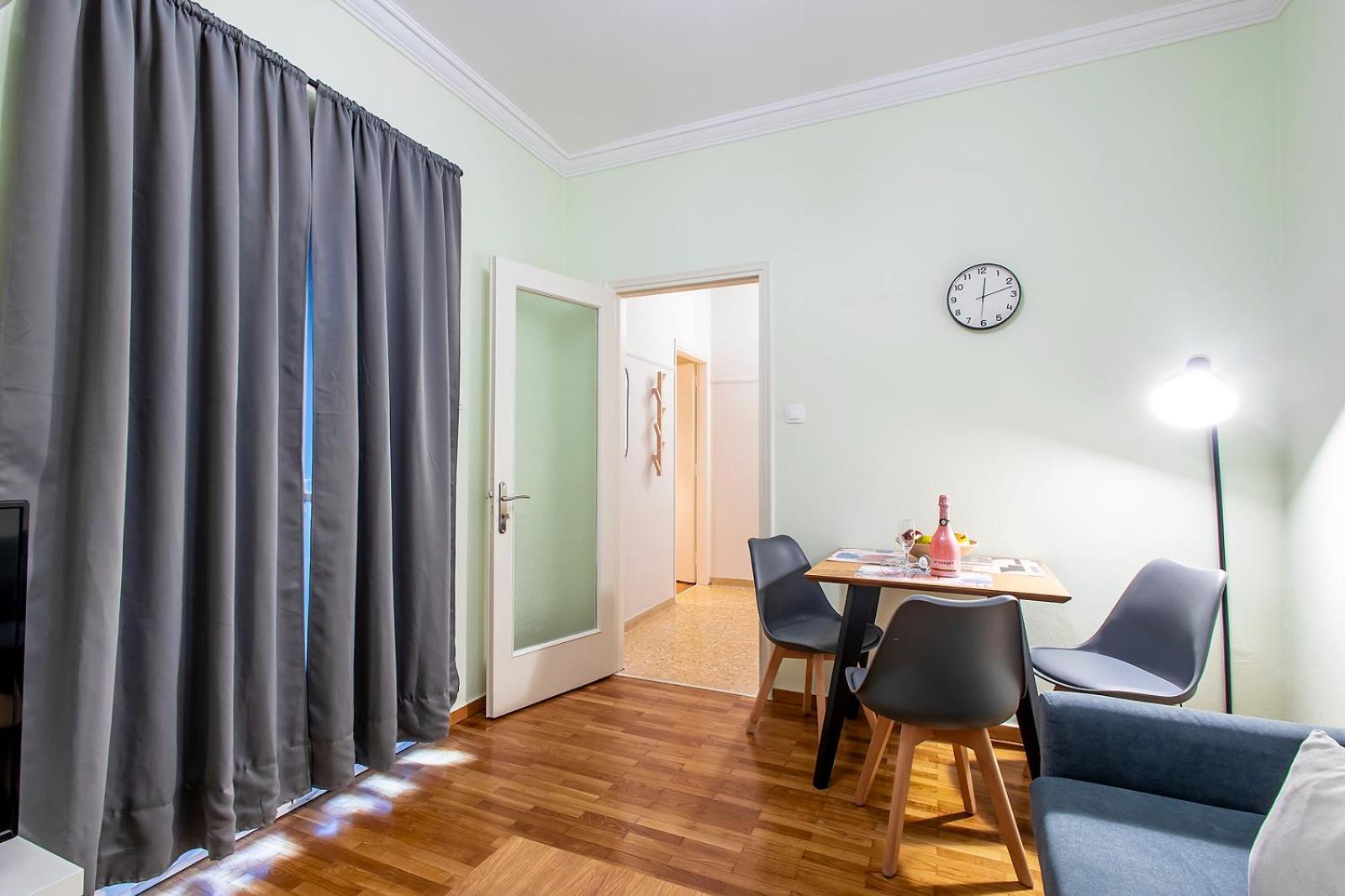 Aris123 By Smart Cozy Suites - Apartments In The Heart Of Athens - 5 Minutes From Metro - Available 24Hr Atenas Exterior foto